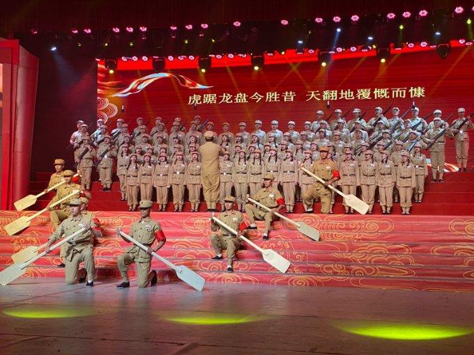 开启“两会时间” 踏响奋进节拍